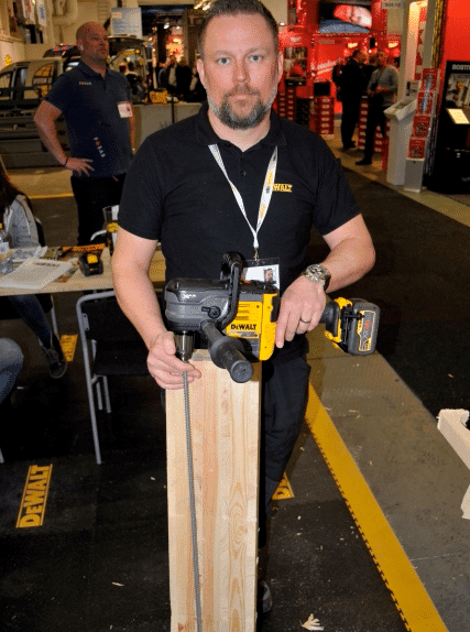 Dewalt 2